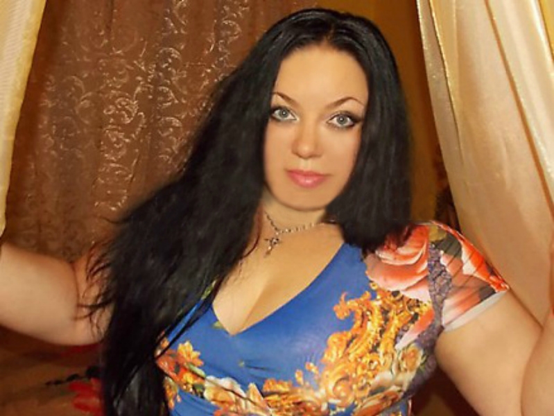 💫 Живу в Москве, где создаю незабываемую атмосферу страсти и удовольствия. 💋
У меня есть все, что нужно для полного релакса и наслаждения. Мои услуги охватывают широкий спектр возможностей - нежные массажи, эротические игры, стриптиз, BDSM или просто приятная компания для ужина или ночи. 😏
Мои отзывы говорят сами за себя - мои клиенты остаются довольными и возвращаются ко мне снова и снова. 💯
На фото ты можешь увидеть, какая я раскованная и сексуальная. Обожаю экспериментировать и всегда настроена на приятные сюрпризы. ✨
Жду тебя, чтобы подарить незабываемые моменты удовольствия и расслабления. Открой для себя новые грани блаженства в обществе искушенной дамы. Обещаю, тебе будет очень приятно в моей компании. 😘🌹 Даша